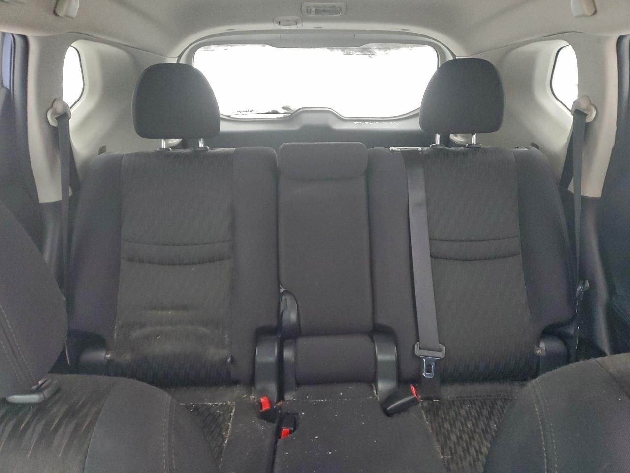 2017 Nissan Rogue sv