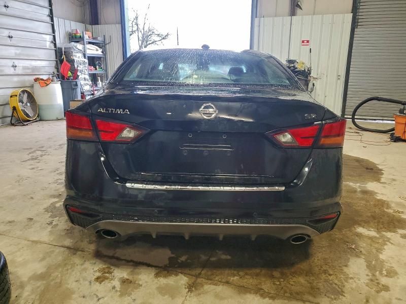 2020 Nissan Altima sr