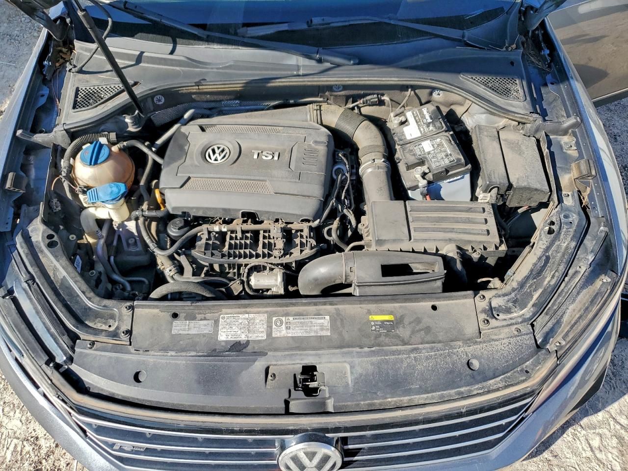 2017 Volkswagen Passat R-line