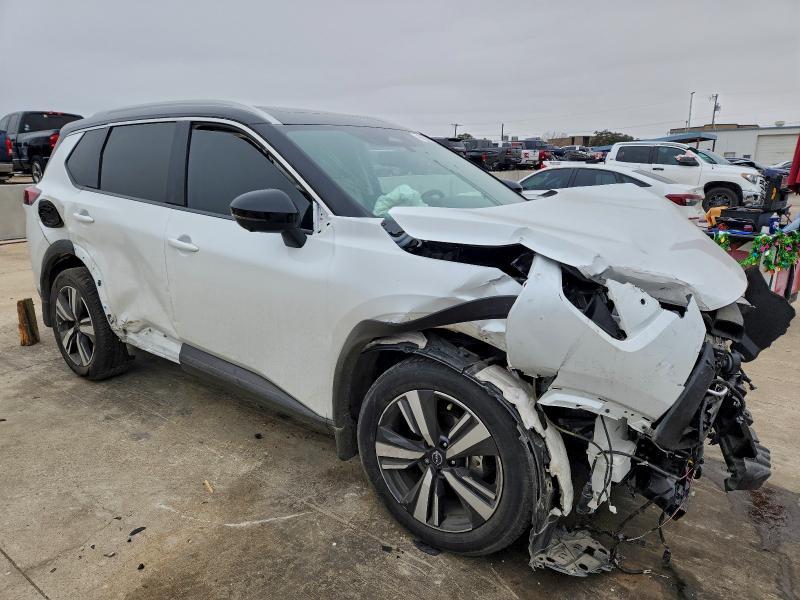 2024 Nissan Rogue sl