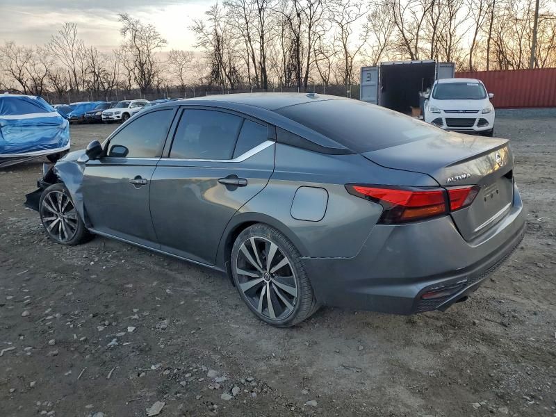 2020 Nissan Altima sr