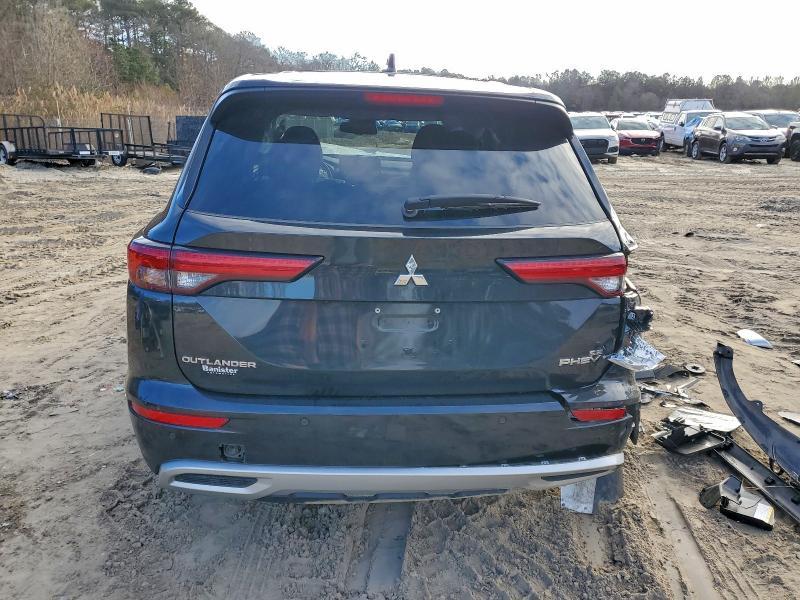 2023 Mitsubishi Outlander se