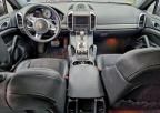 2013 Porsche Cayenne gts