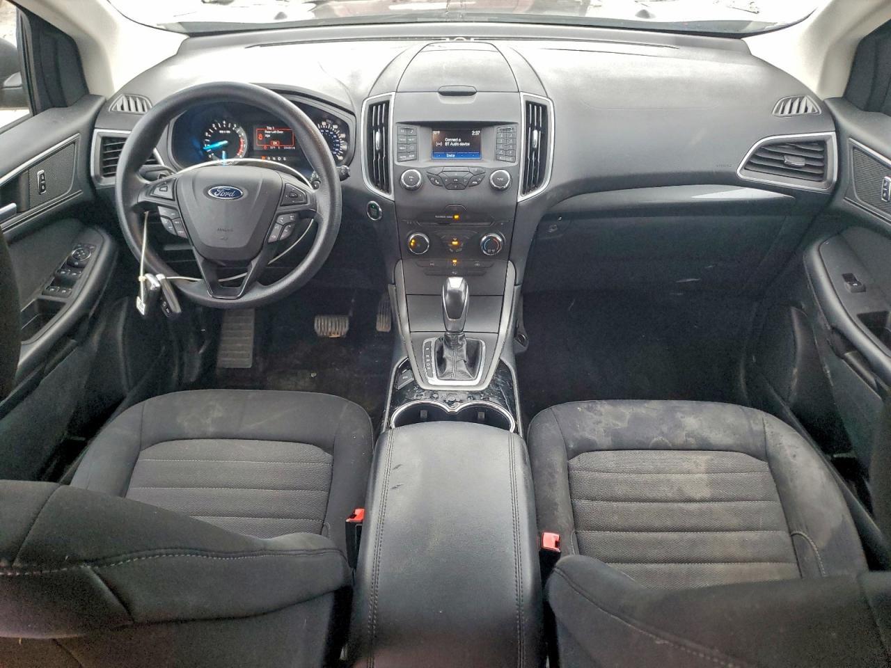 2017 Ford Edge se