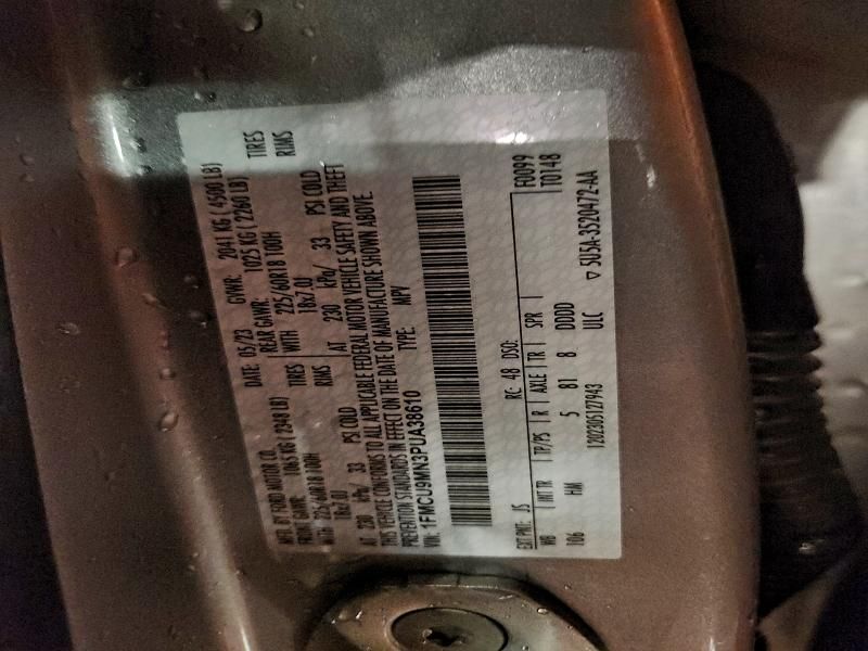 2023 Ford Escape st Line