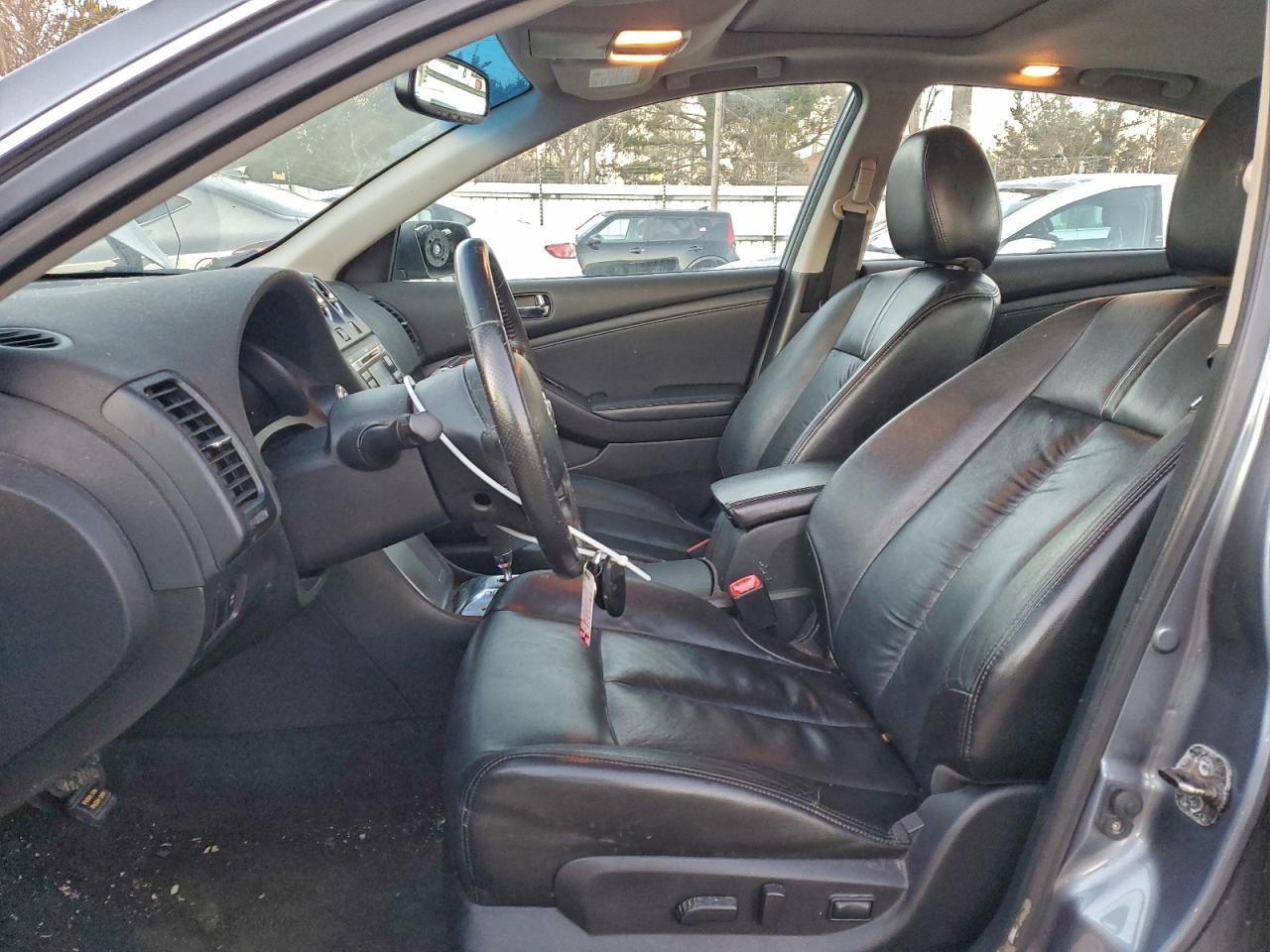 2010 Nissan Altima Base