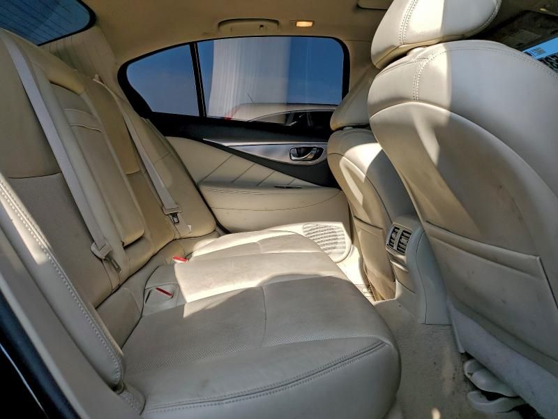 2014 Infiniti Q50 Base