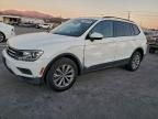 2019 Volkswagen Tiguan s