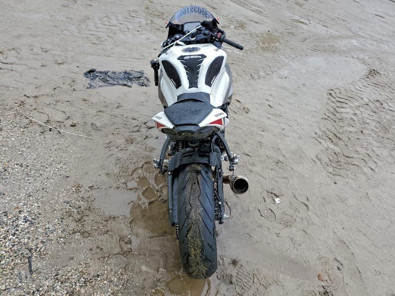 2025 Kawasaki ZX636 K
