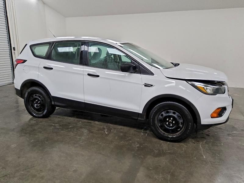 2018 Ford Escape s