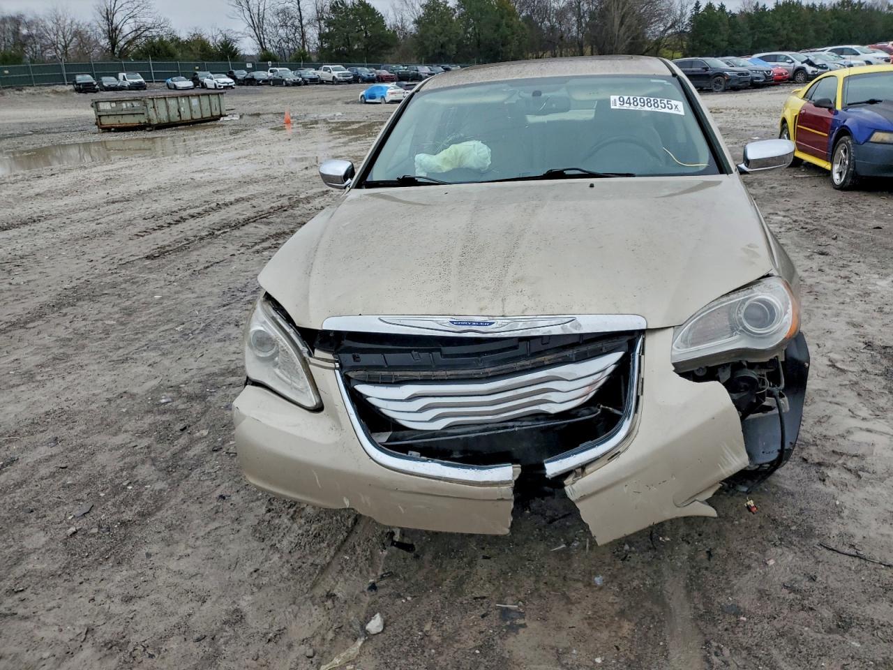 2013 Chrysler 200 Limited