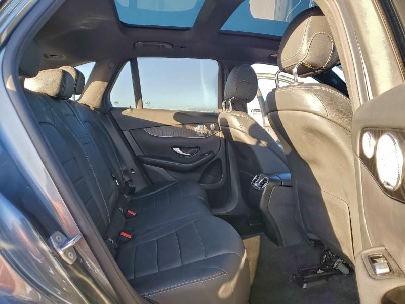 2017 Mercedes-Benz Glc 300