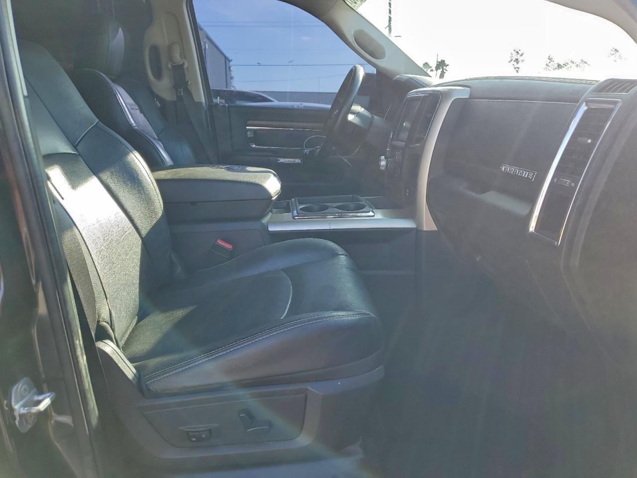 2015 Dodge 1500 Laramie