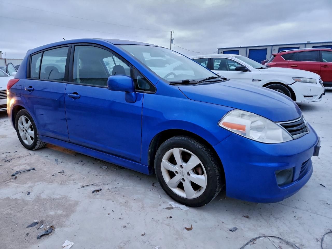 2010 Nissan Versa s