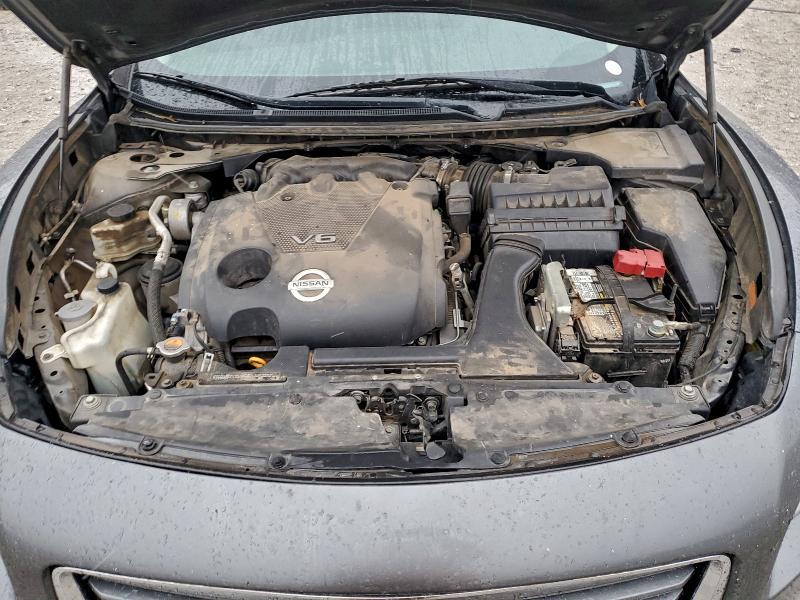 2014 Nissan Maxima s