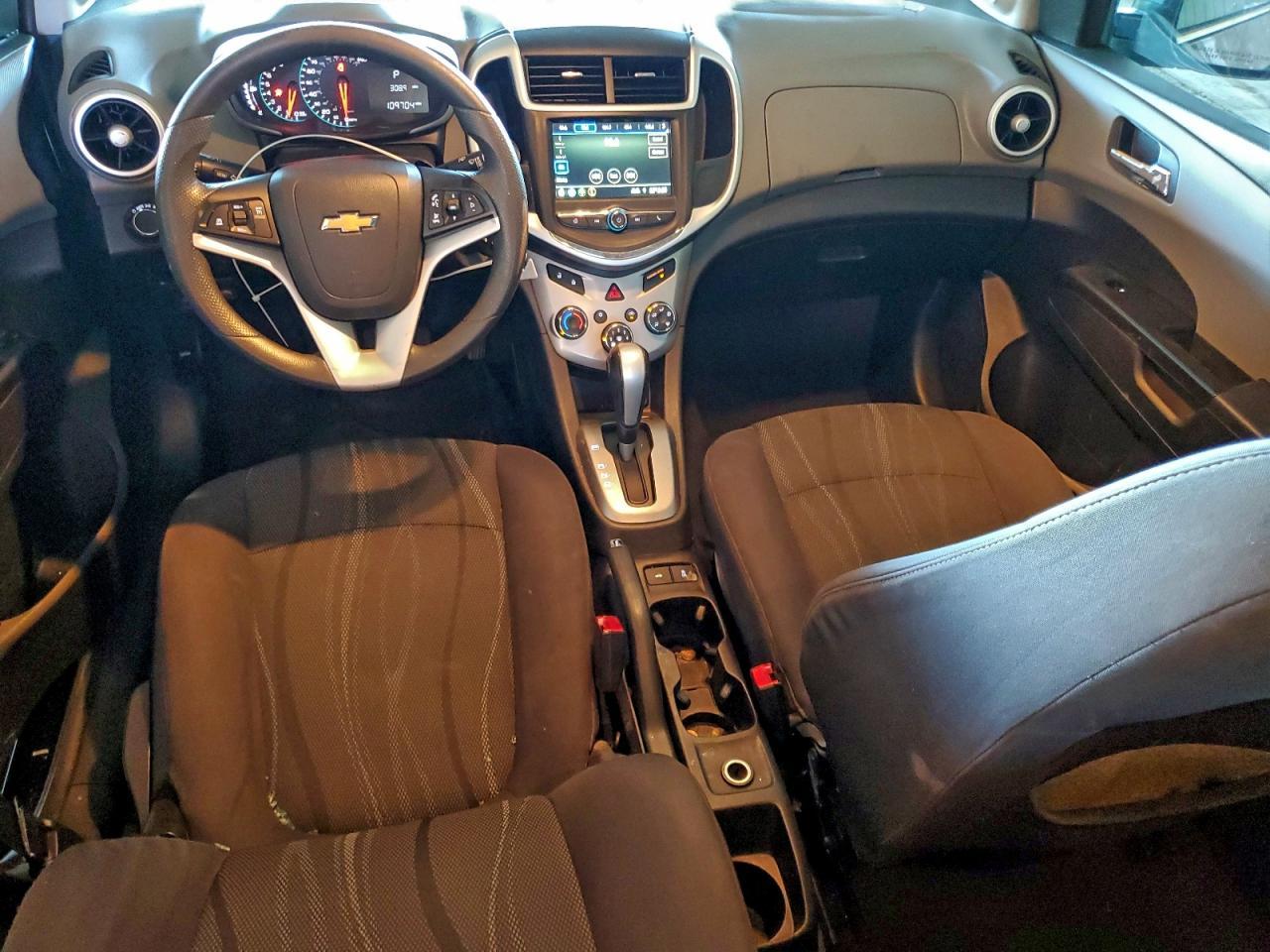 2019 Chevrolet Sonic lt