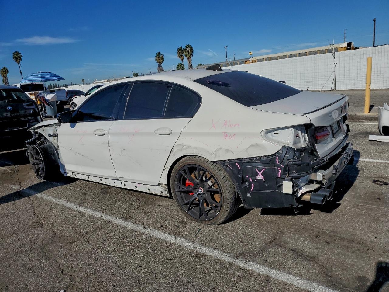 2022 BMW M5