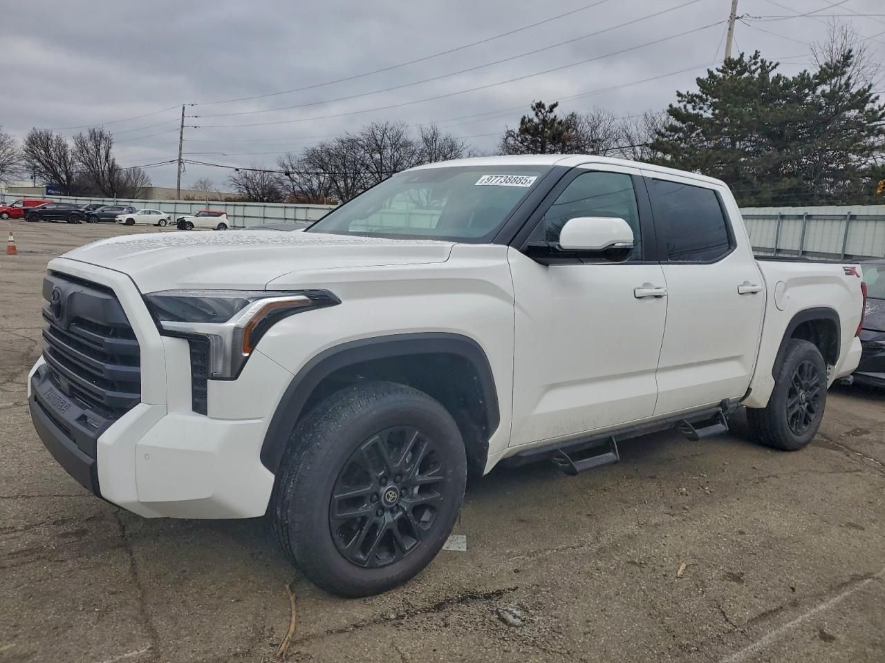 2026 Toyota Tundra Crewmax sr