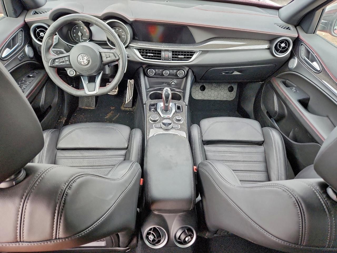 2023 Alfa Romeo Stelvio ti