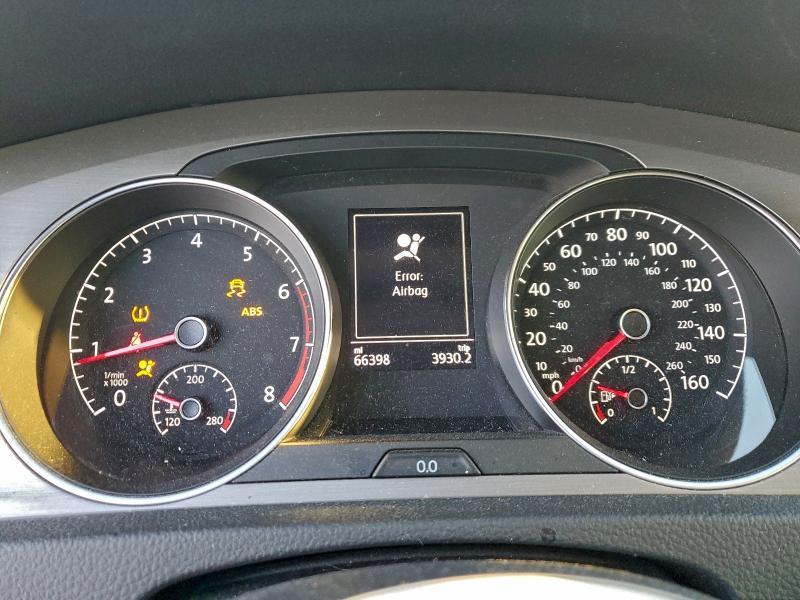 2016 Volkswagen Golf s