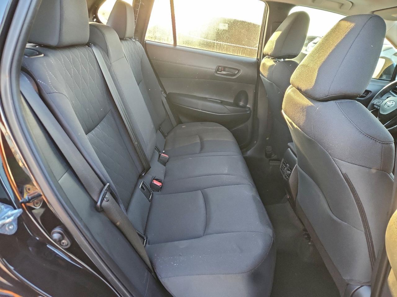 2025 Toyota Corolla Cross le