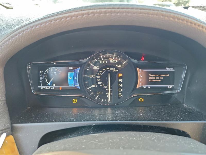 2013 Lincoln Townhouse MKX