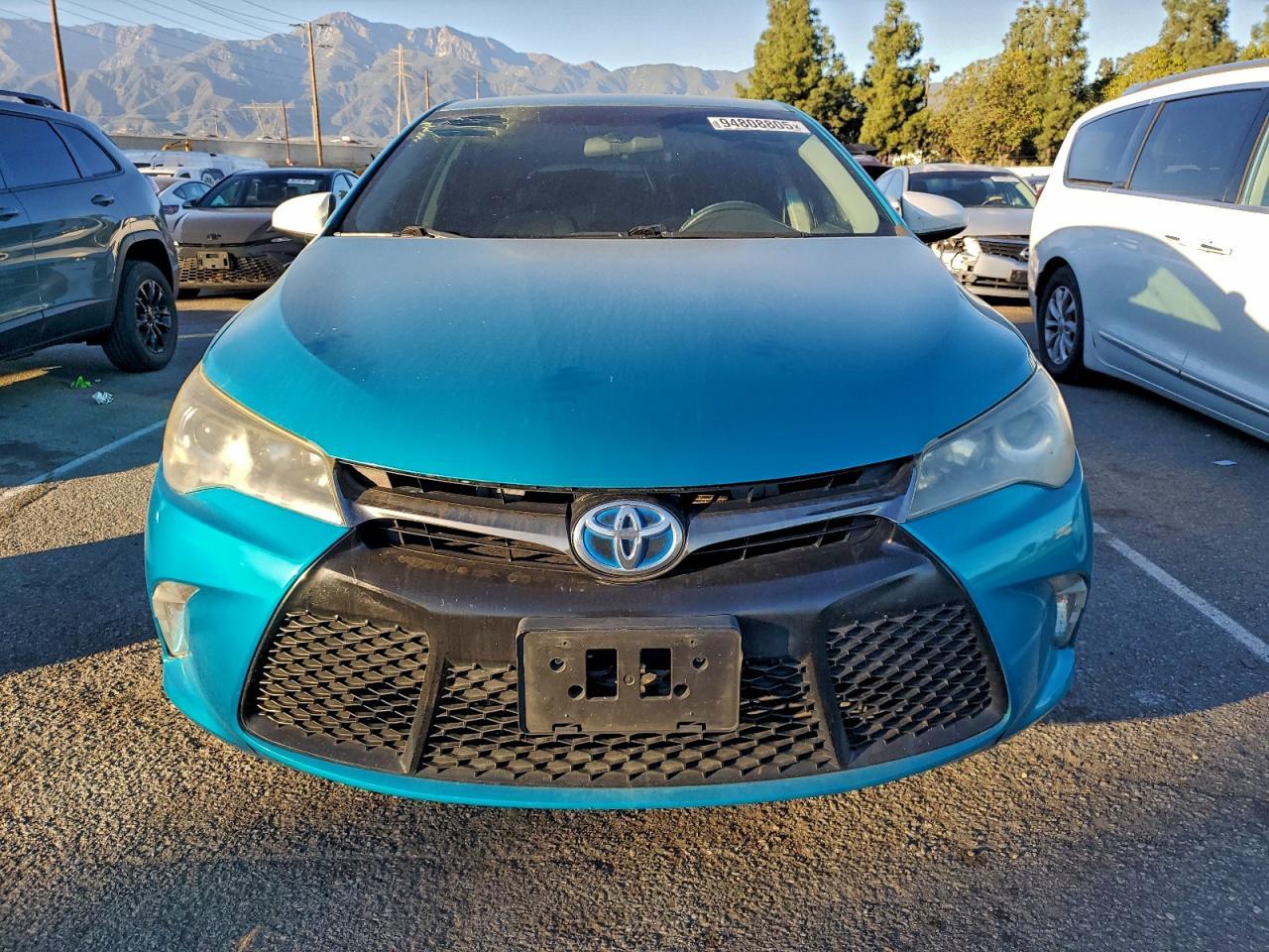 2015 Toyota Camry Hybrid