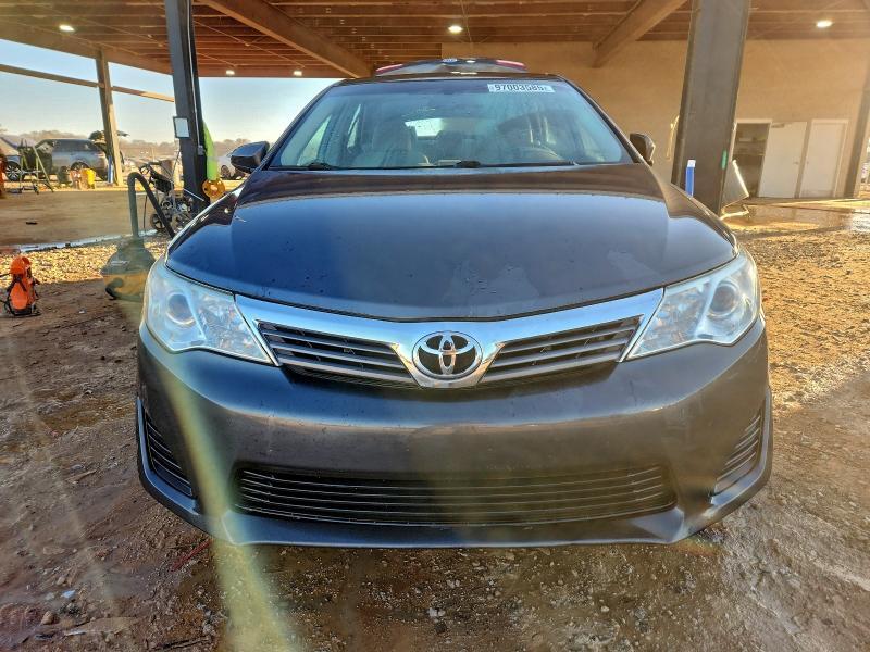 2012 Toyota Camry l