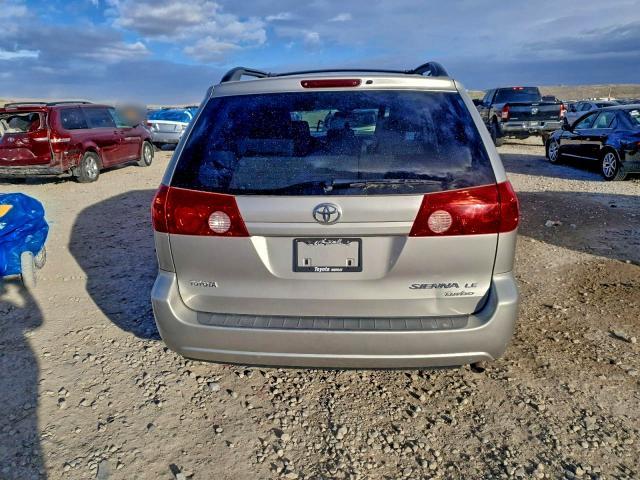 2009 Toyota Sienna ce
