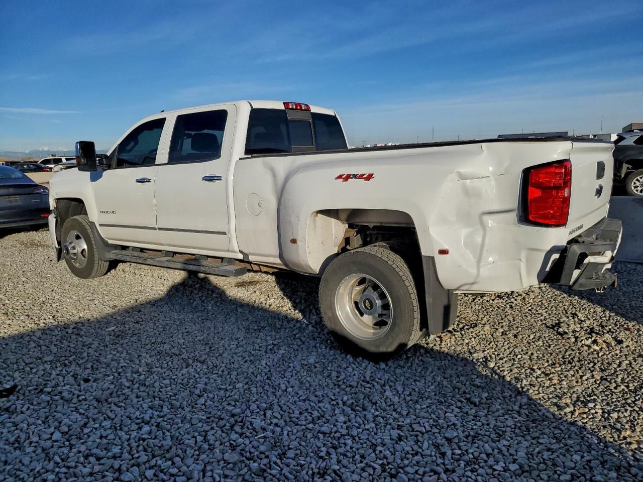 2019 Chevrolet Silverado K3500 lt