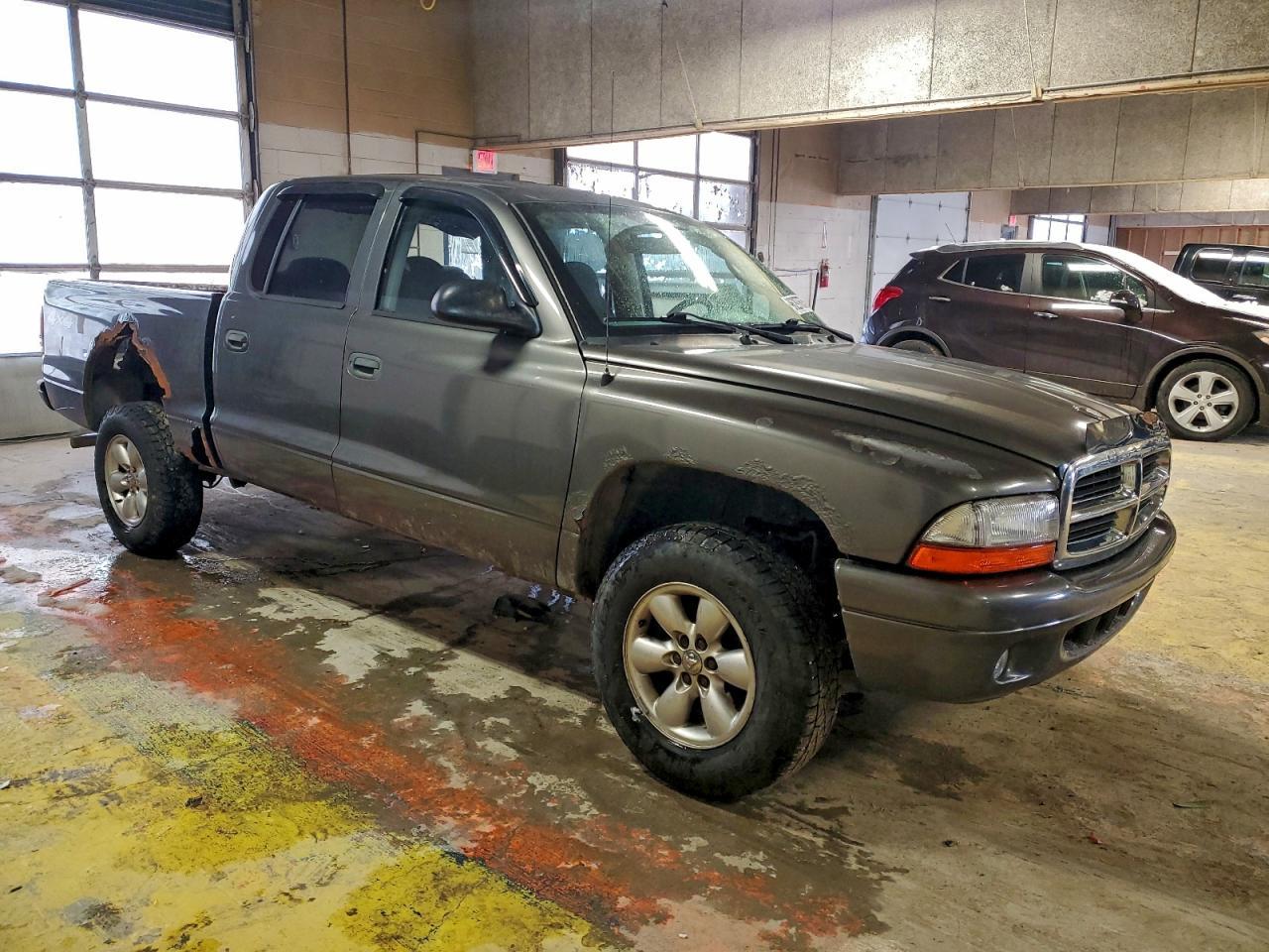 2004 Dodge Dakota Quad Sport