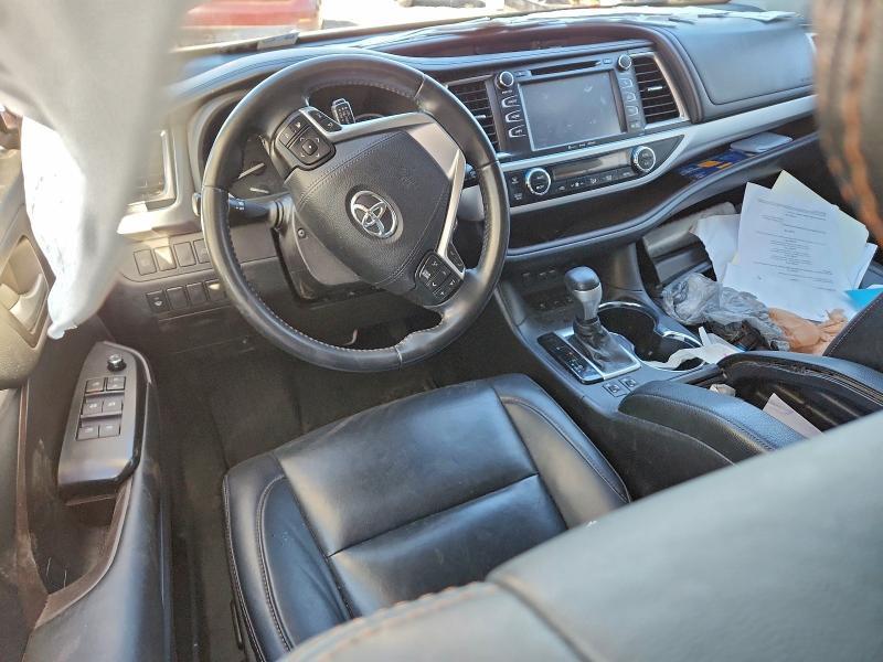 2019 Toyota Highlander se