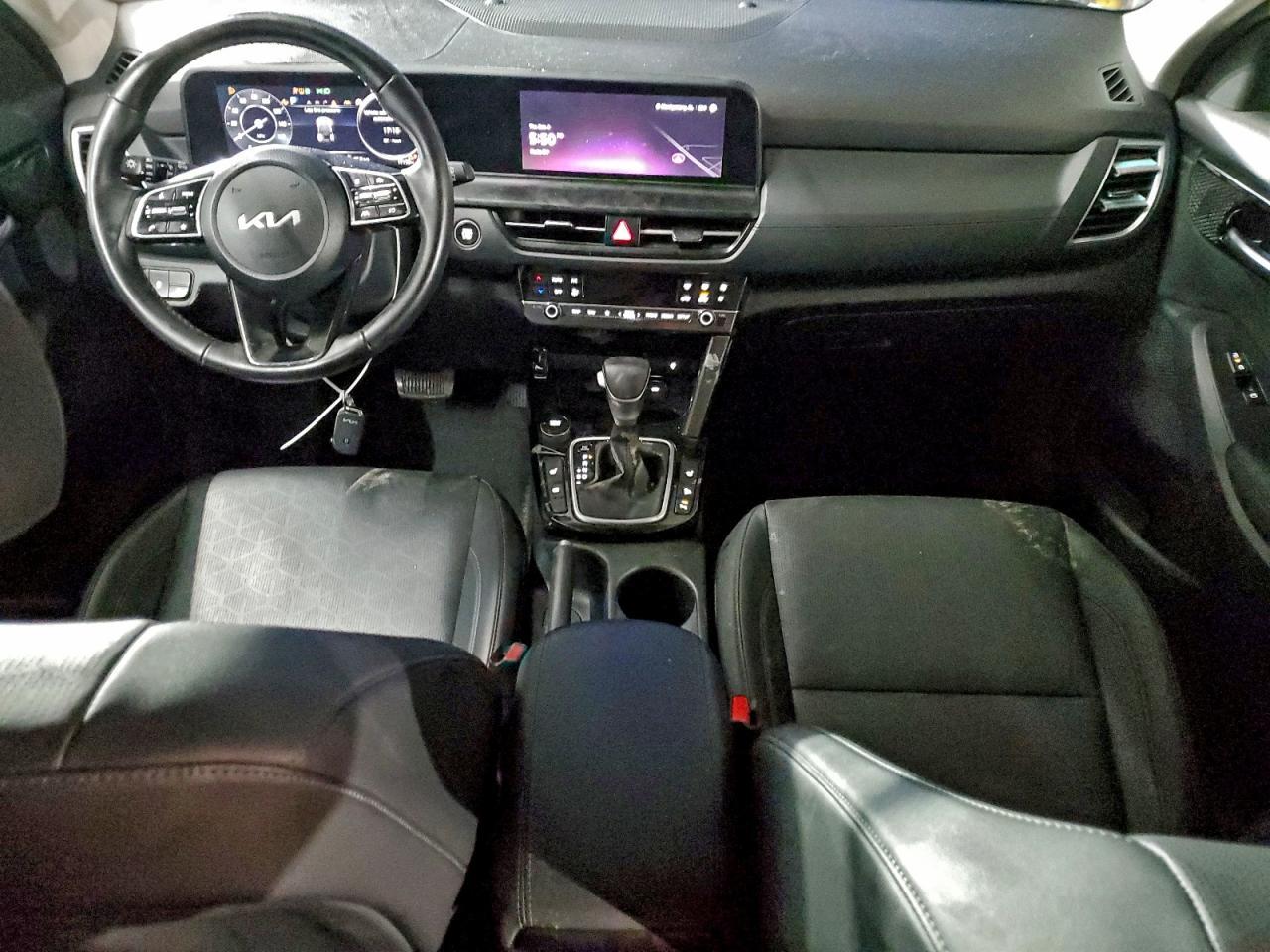 2025 KIA Seltos ex