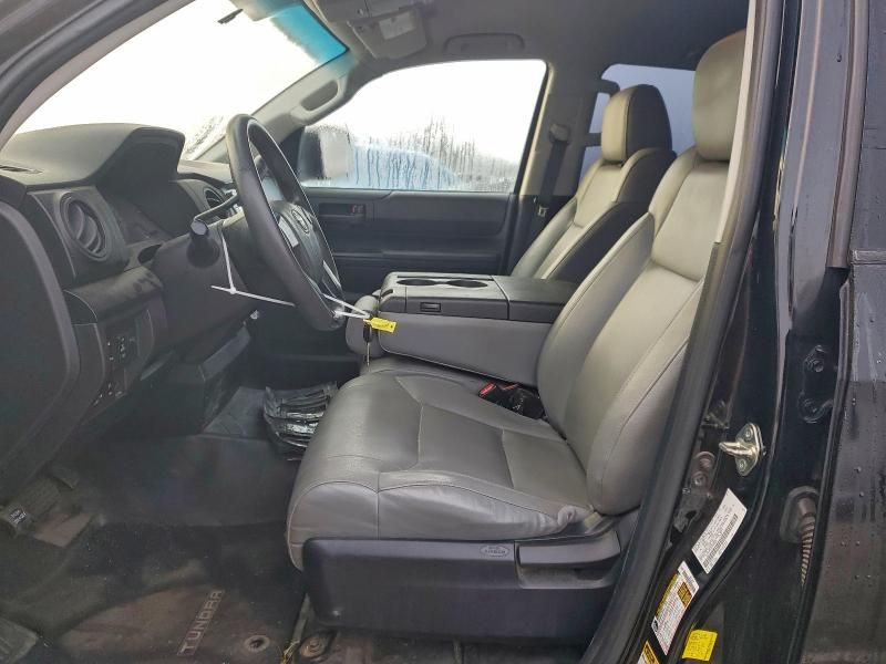 2016 Toyota Tundra Double cab sr