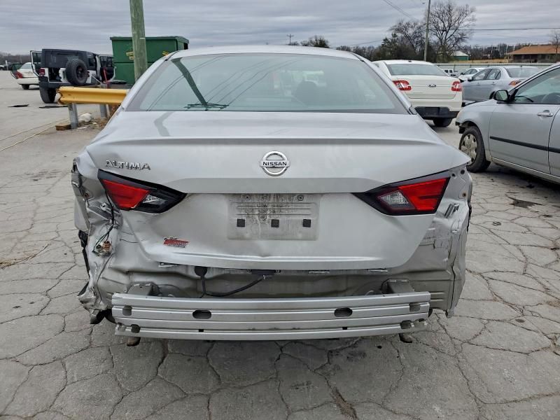 2022 Nissan Altima s
