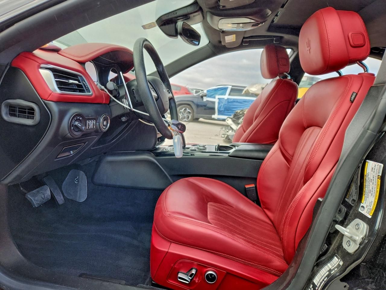 2022 Maserati Ghibli Modena