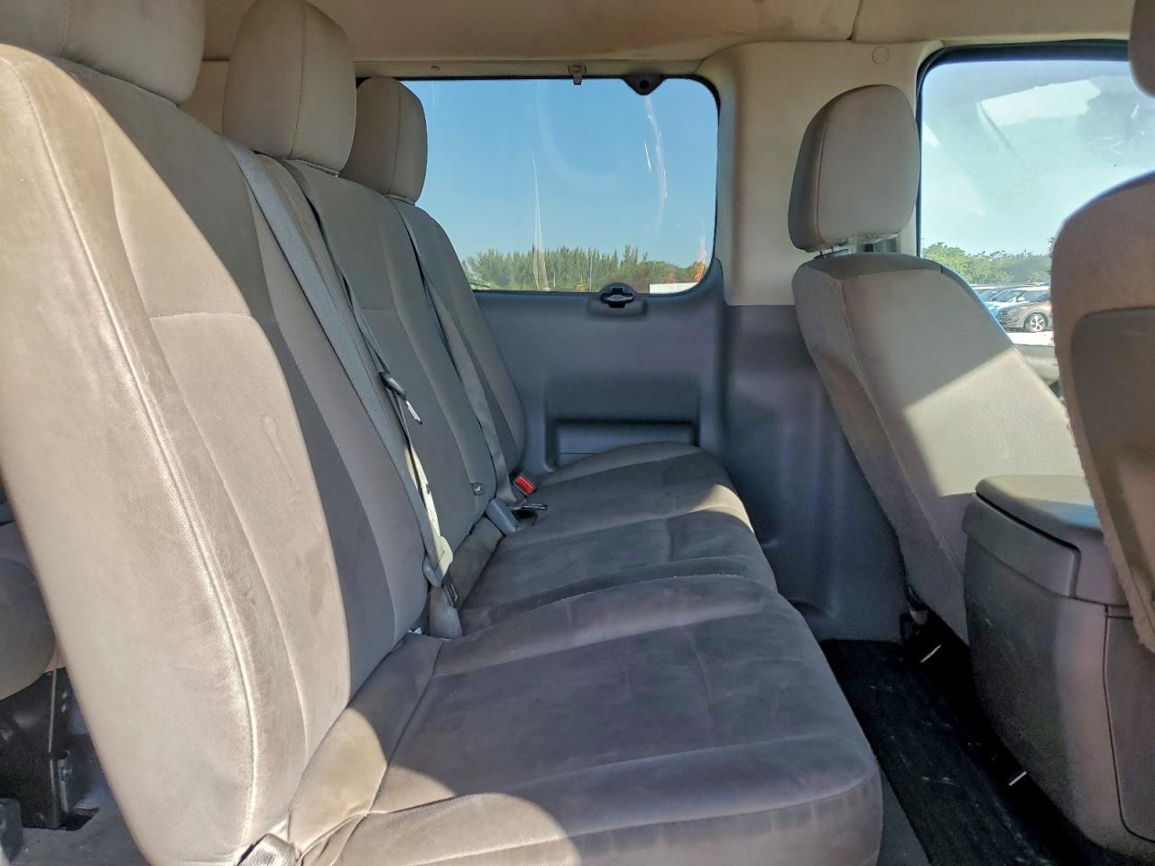 2017 Nissan Nv 3500 s