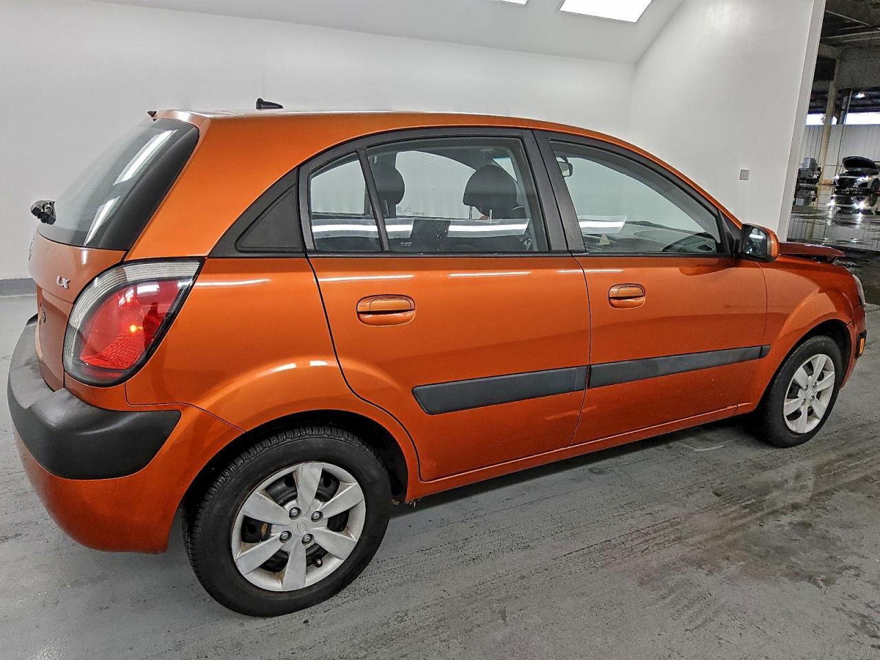 2009 KIA Rio5 lx