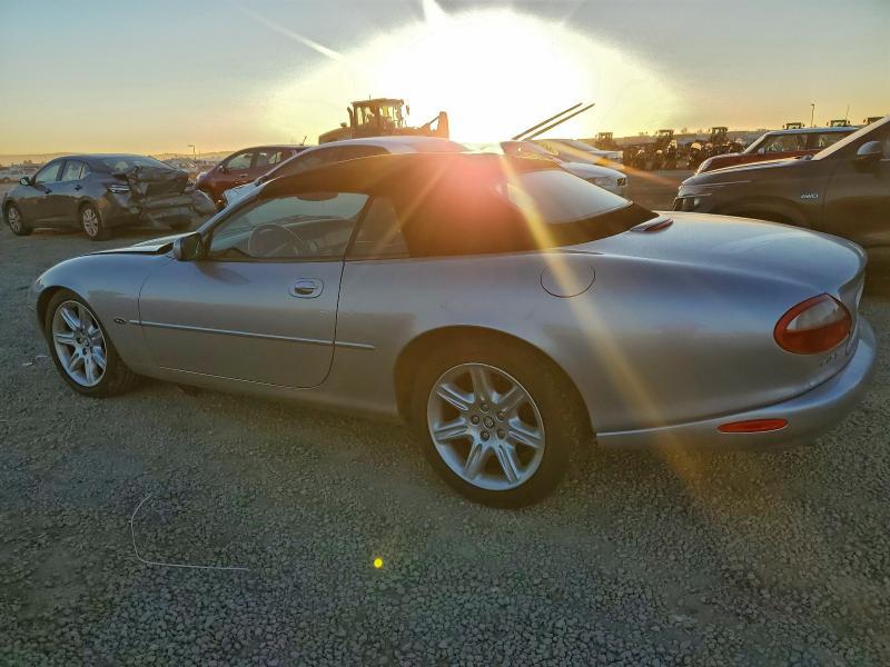 2000 Jaguar XK8