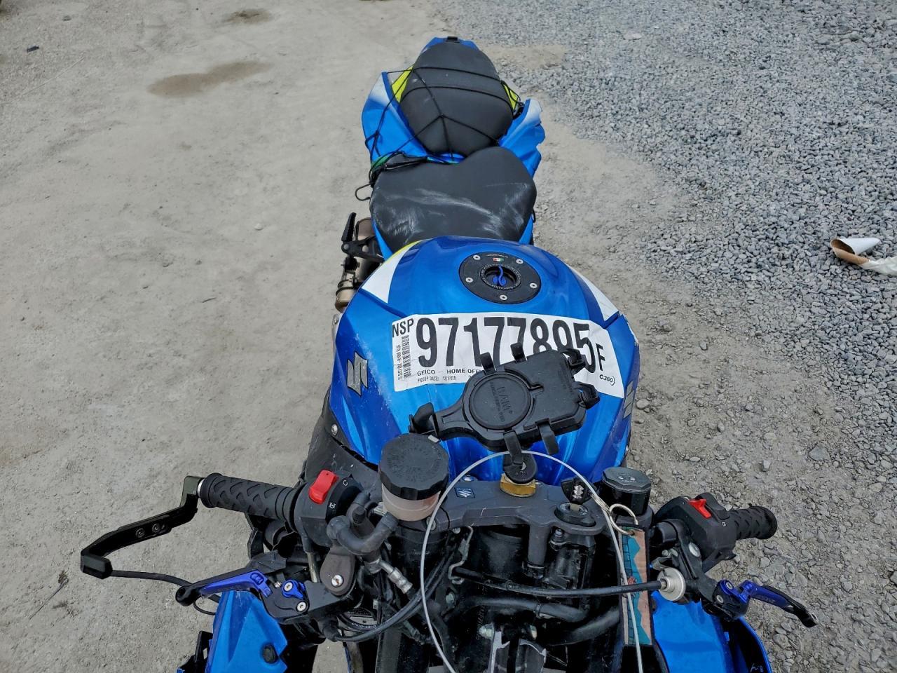 2015 Suzuki GSX-R1000