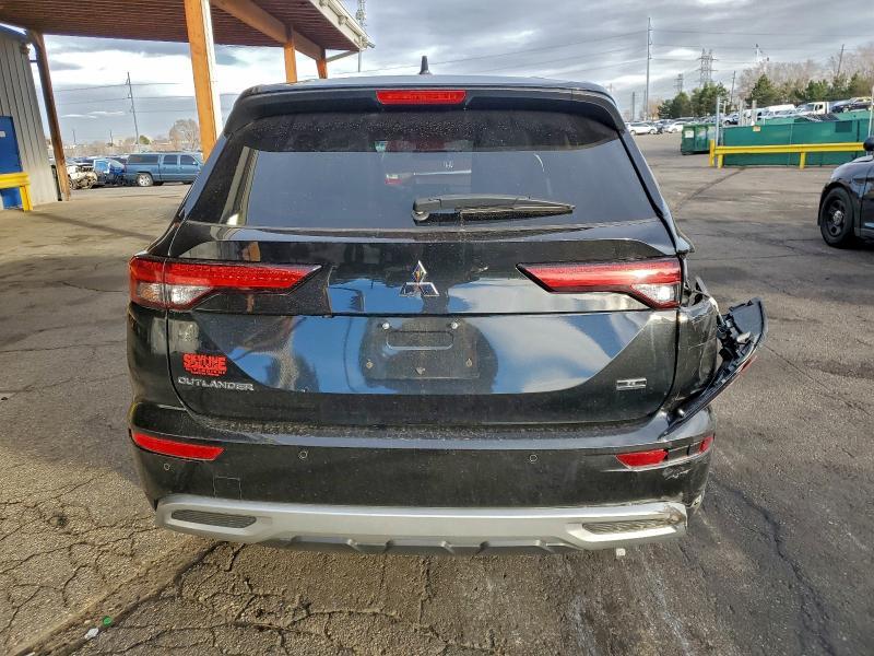2023 Mitsubishi Outlander se