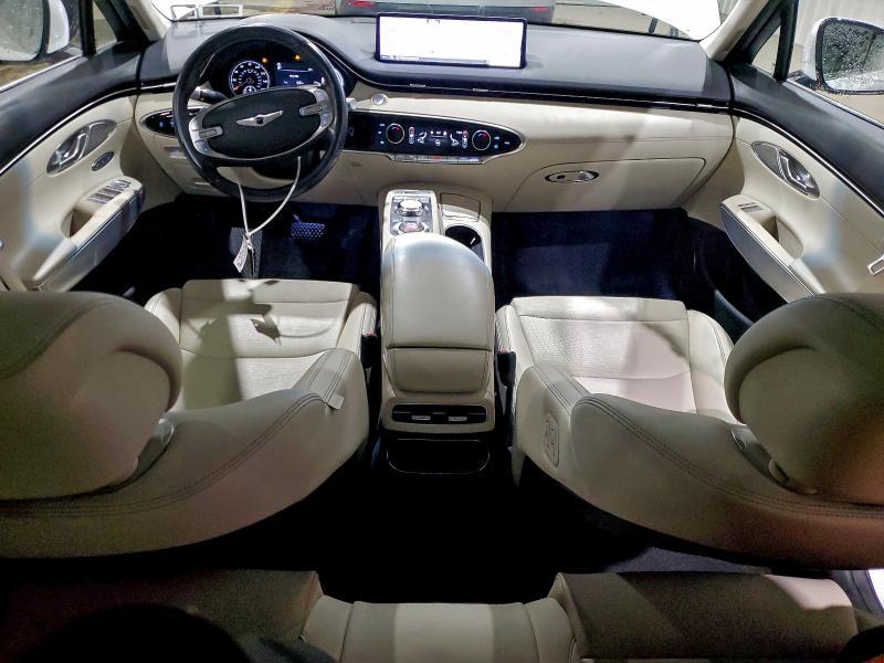 2022 Genesis Gv70 Base