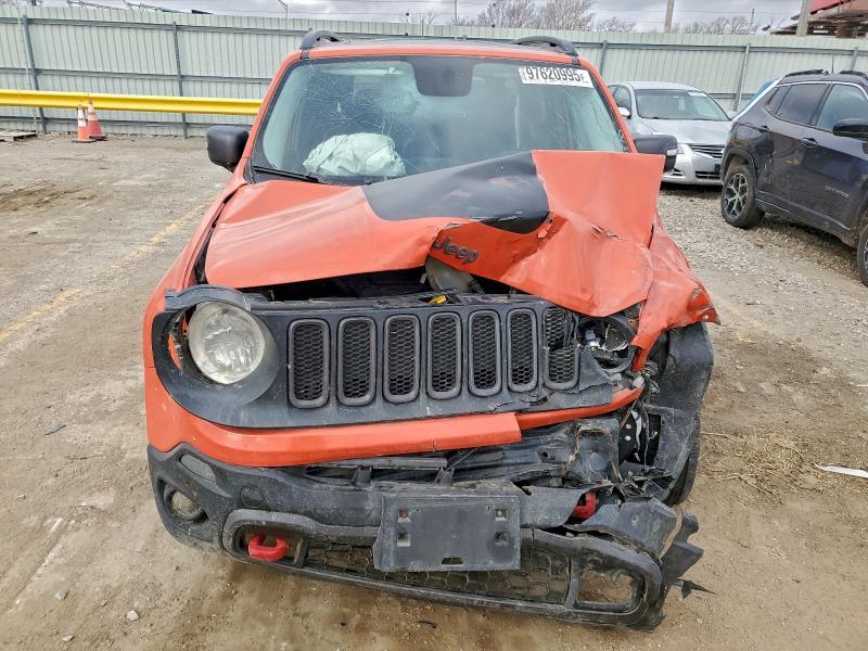 2016 Jeep Renegade Trailhawk