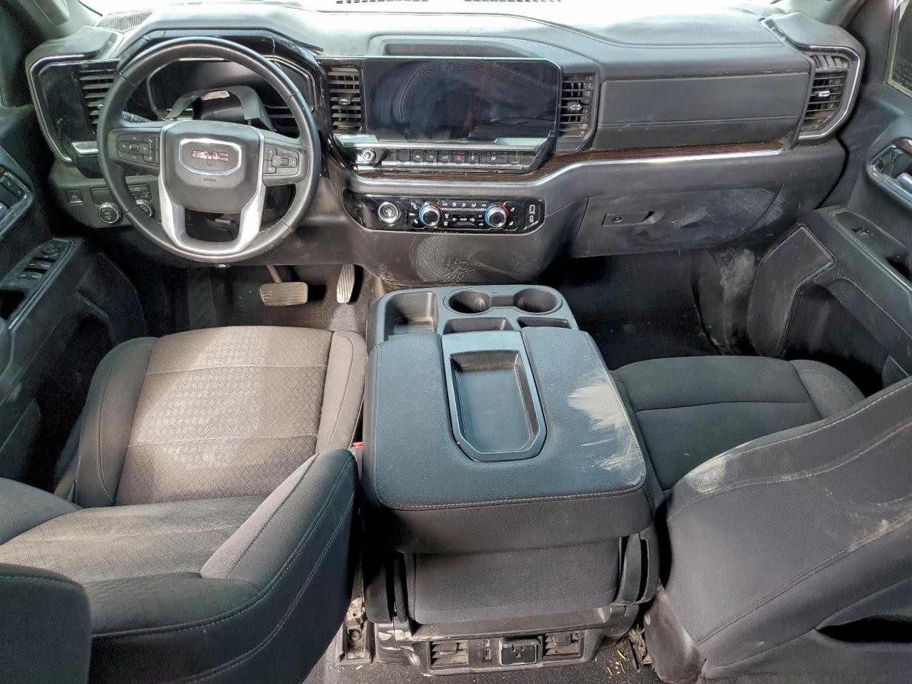 2024 GMC Sierra C1500 Elevation