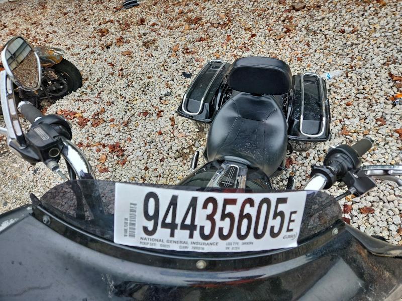 2010 Harley-Davidson Flhx