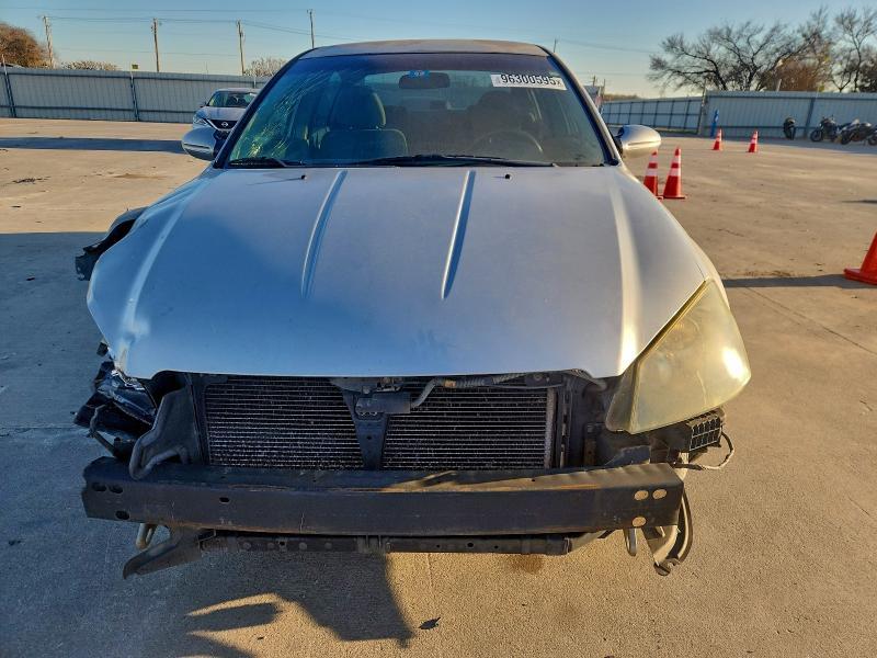 2006 Niss Altima 2.5