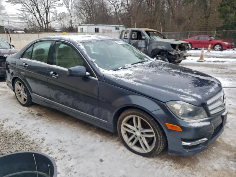 2013 Mercedes-Benz C 300 4matic