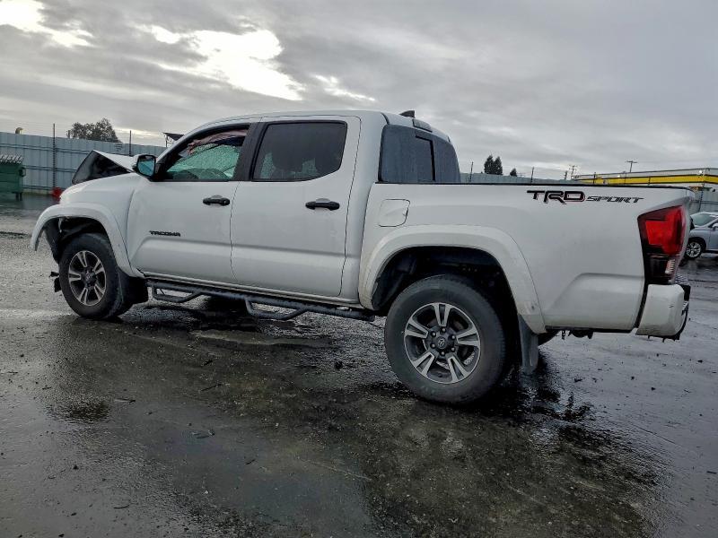 2018 Toyota Tacoma Double cab