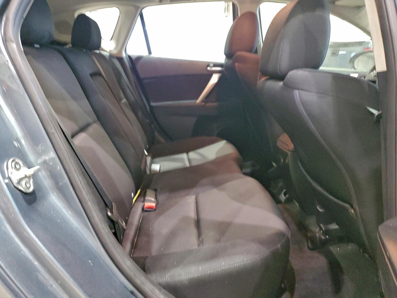2012 Mazda 3 S