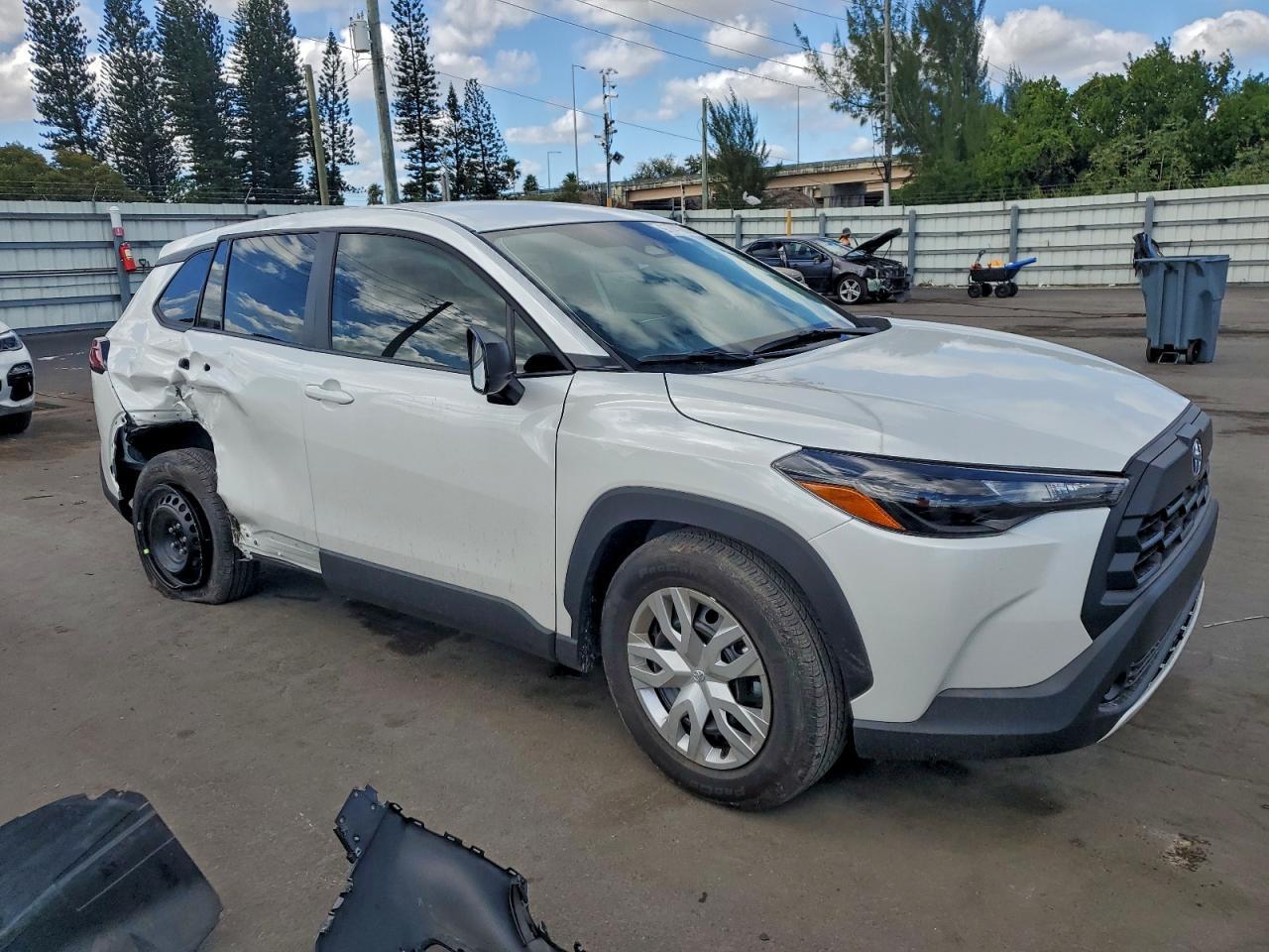 2026 Toyota Corolla Cross l